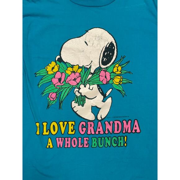 Vintage 80s Peanuts Snoopy “I Love Grandma A Whole Bunch” Shirt - Men's Medium - Picture 2 of 7